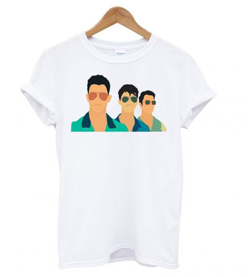 The JONAS BROTHERS Graphic T shirt