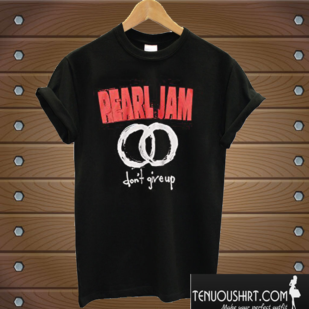 Pearl Jam T shirt