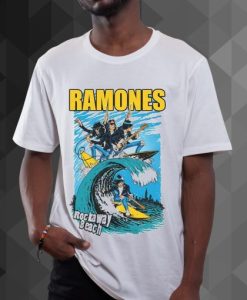 Ramones Rockaway Beach t shirt qn