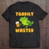 Toadily Wasted Frog Drink Beer t shirt qn