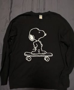 Snoopy Skateboard Sweatshirt qn